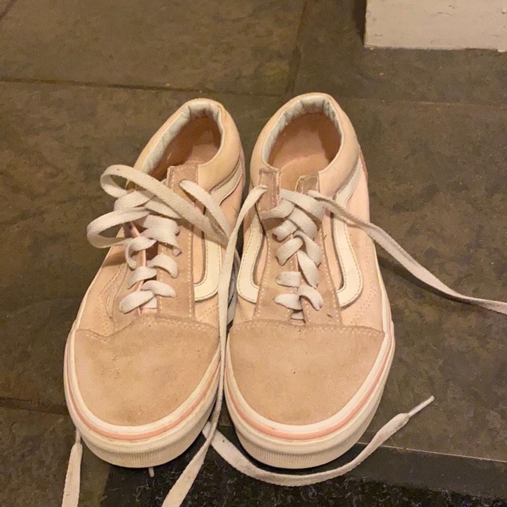 Kids pink vans